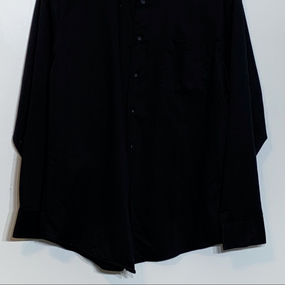 EUC Arrow fitted black button down‎ dress shirt - Picture 3 of 7
